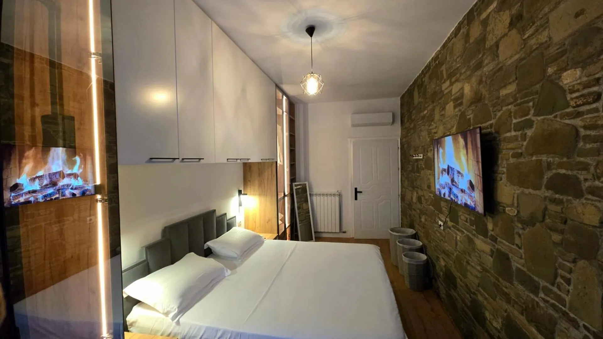 Апартаменты Berat Stone House 0*,  Албания